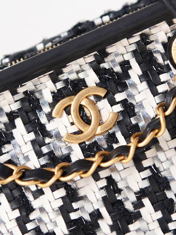 Chanel Bag AS376802 13.5X20X7cm