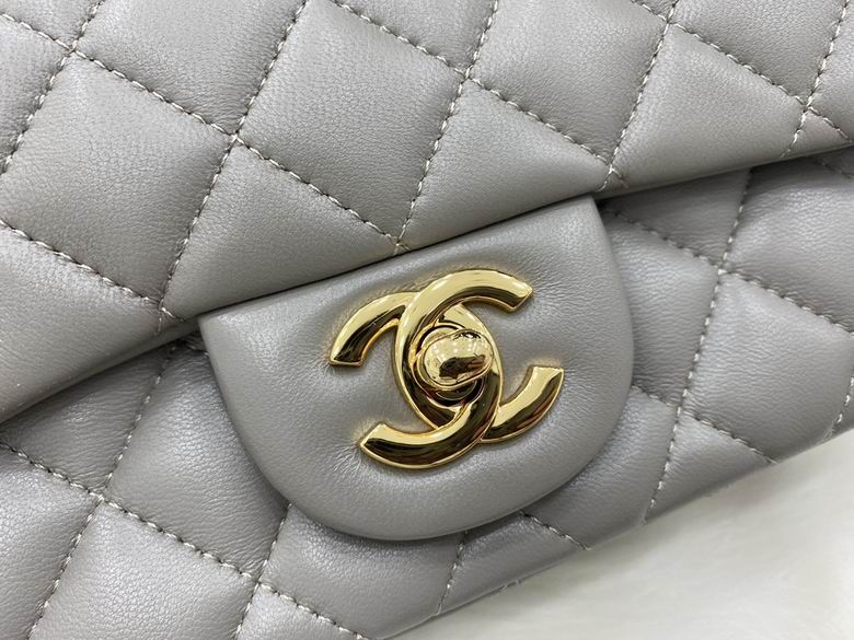 Chanel Bag AX01115 17cm