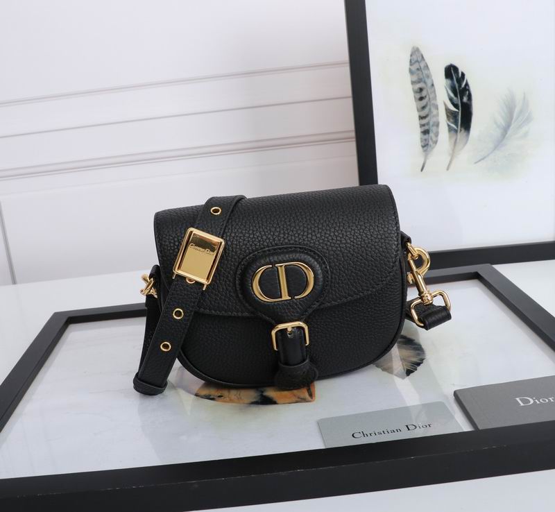 Dior Bobby DIOR D6821 18x14x5cm yz3