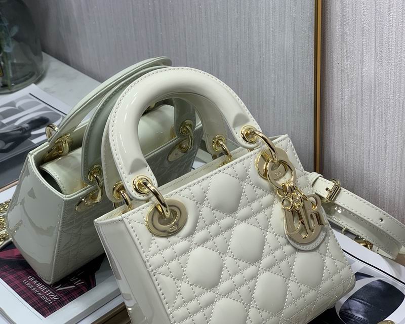 Dior Bag 8203A 17cm yz