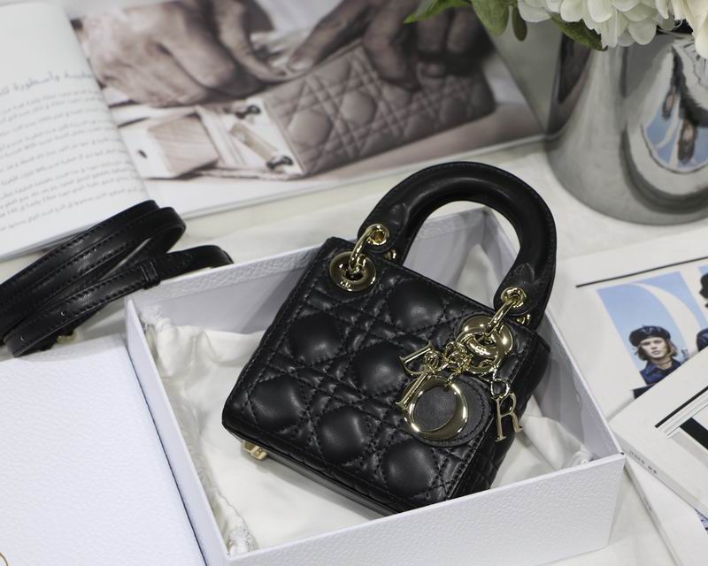 Dior Bag  M6007 12x10x5cm yz.