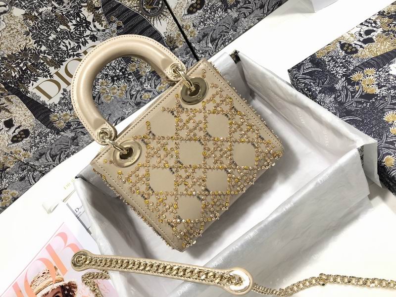 Dior Bag M0505 17x15x7cm yz1.