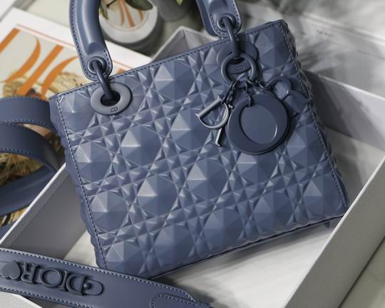 Dior Bag Lady M6004 20x16.5x8cm yz