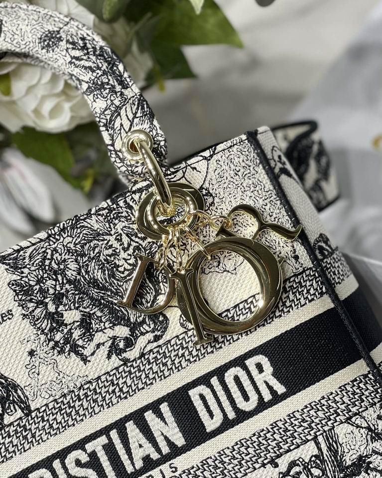 Dior Bag Lady M8002 24x20x11cm yz1