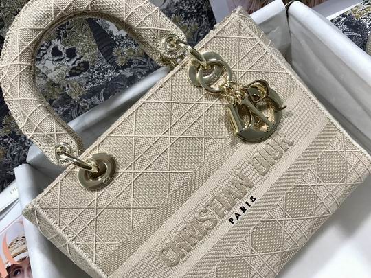 Dior Bag M0565 24x20x11cm yz..