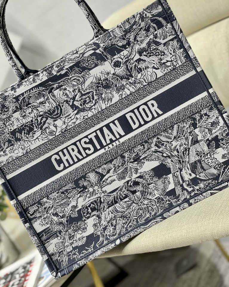 Dior Book Tote Dior M1286 L41.5x35cm yz