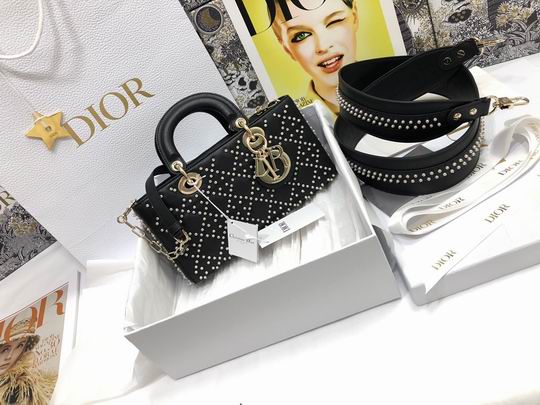 Dior Bag Lady M0540 26x13.5x5cm wz