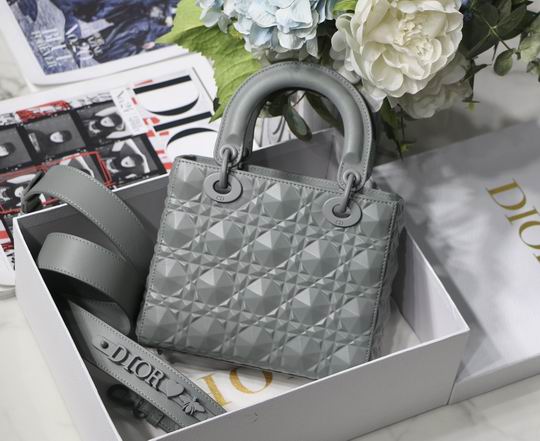 Dior Bag Lady M6004 20x16.5x8cm wz