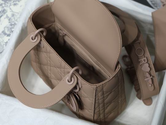 Dior Bag  Ultra-matte M8013 20cm wz