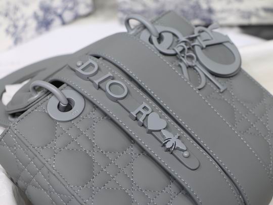 Dior Bag  Ultra-matte M8013 20cm wz