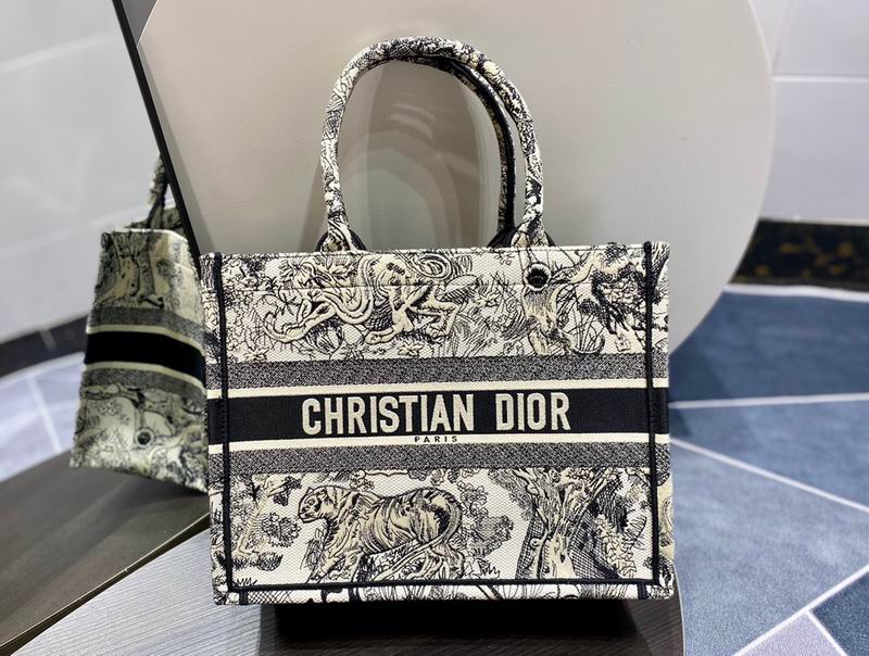 Dior Bag Book Toe 36x28x16cm 