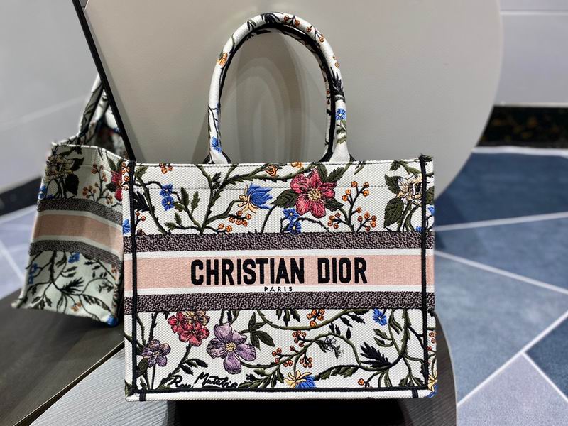 Dior Bag Book Toe 36x28x16cm sz10