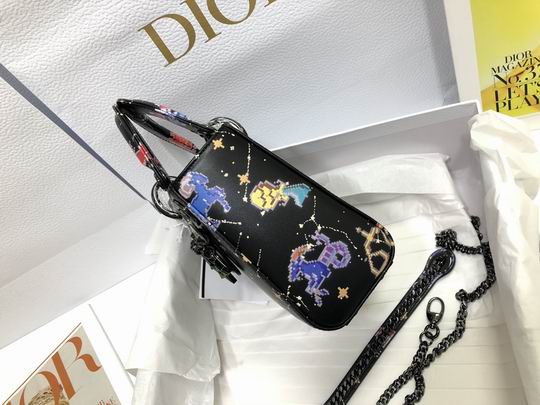 Dior Bag Lady M0505 17x15x7cm wz