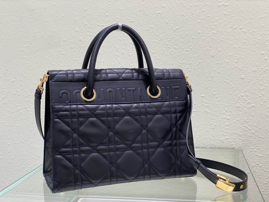 Dior Montaigne  Dior Montaigne 30cm wz