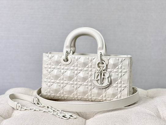 Dior Bag Lady D-joy M0540 26x13.5x5cm wo