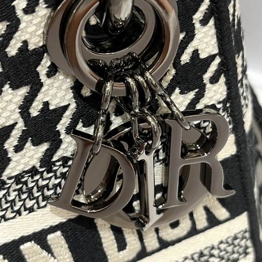 Dior Bag Lady 17x7x15cm