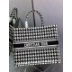 Dior Tote 42x35x18cm