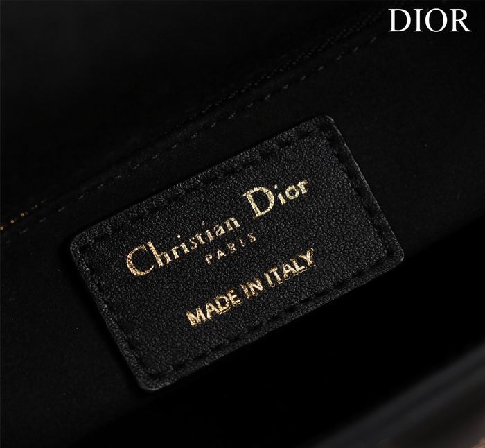 Dior Bag  Lady M050566 17x15x7cm 