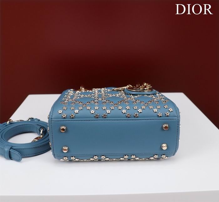 Dior Bag  Lady M050566 17x15x7cm 