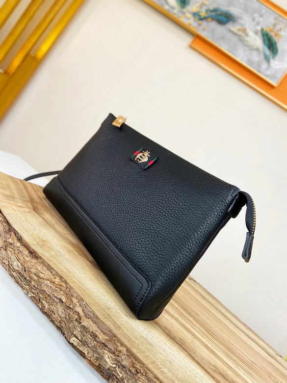 Gucci Bag 630-3 25X15X5cm XM