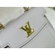 LV BAG Lockme Ever M20997 23x17x10cm