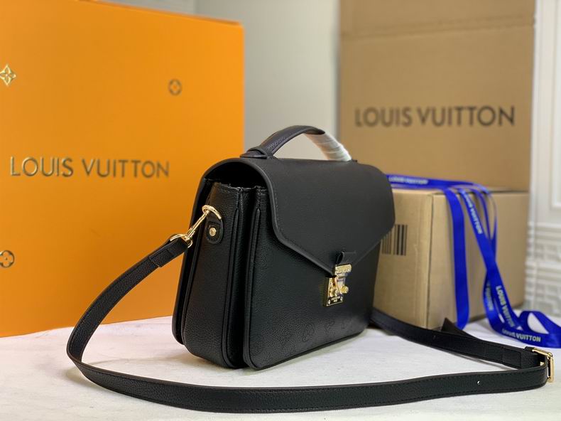 LV BAG Pochette Metis M40780 25x19x7 cm 