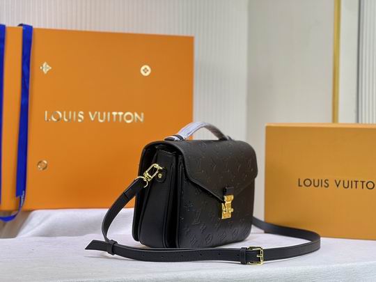 LV BAG Pochette Metis M40780 25x19x9cm 