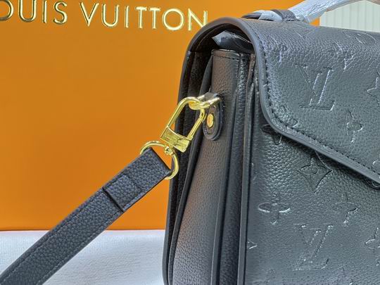 LV BAG Pochette Metis M40780 25x19x9cm 