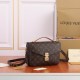 LV BAG Pochette Metis M40780 25x19x7cm 