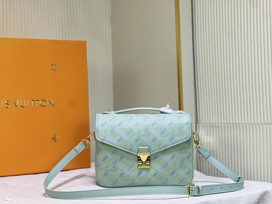 LV BAG Metis M40780 25x19x9cm cs