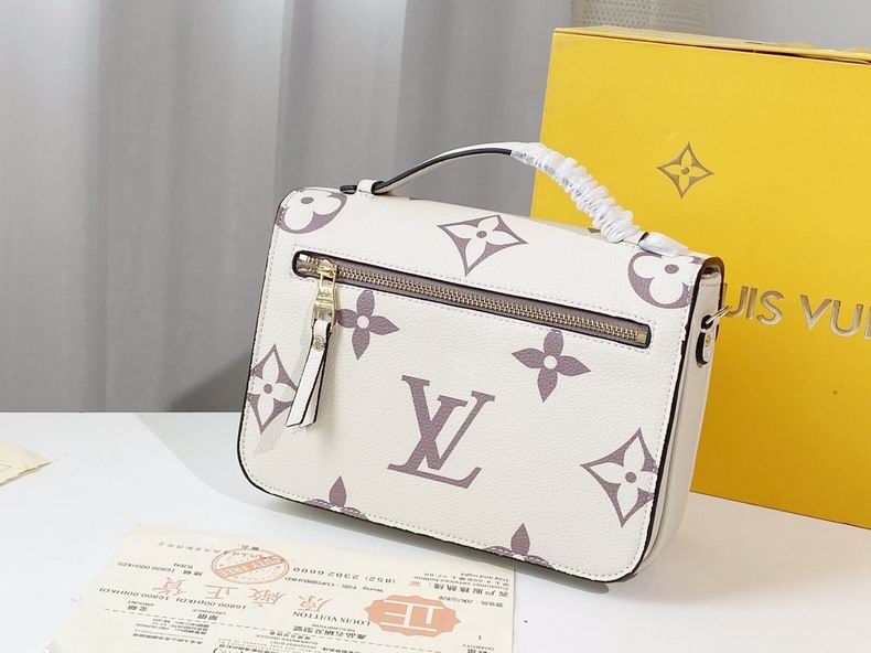 LV BAG Pochette Metis M45596 25x19x7 cm 