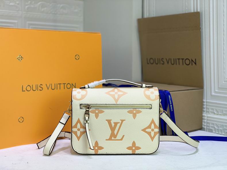 LV BAG Pochette Metis M45596 25x19x7 cm 