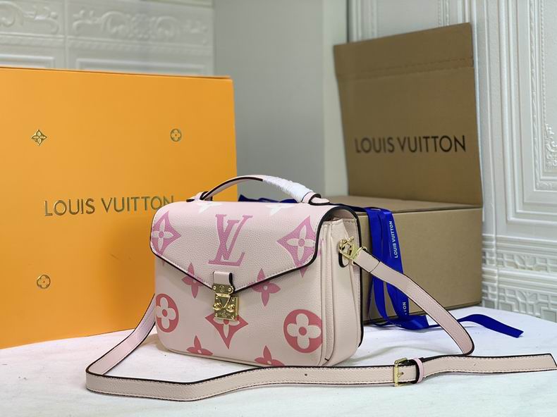 LV BAG Pochette Metis M45596 25x19x7 cm 