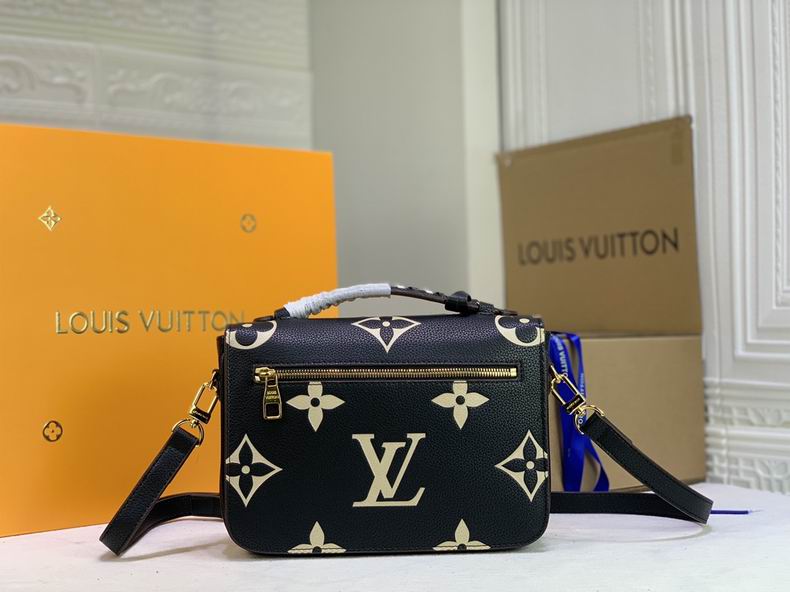 LV BAG Pochette Metis M45596 25x19x7 cm 