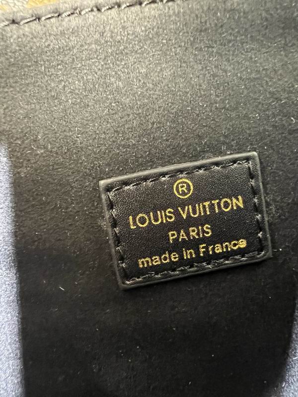 LV BAG Metis M45823 25x19x9cm