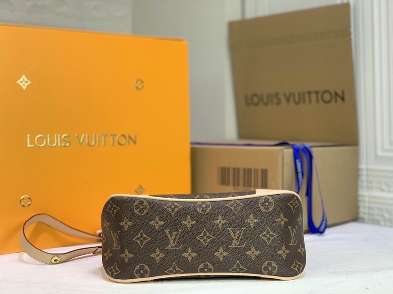 LV BAG M45832 29X16X9.5cm