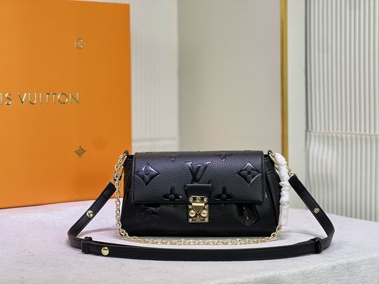 LV BAG Favorite M45859 24x14x9cm