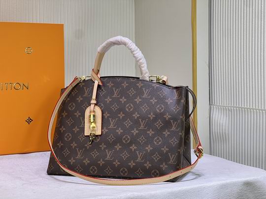 LV BAG Grand Palais M45900 34x24x15cm