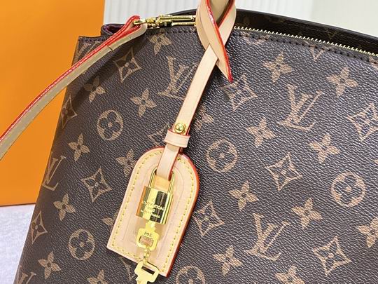 LV BAG Grand Palais M45900 34x24x15cm