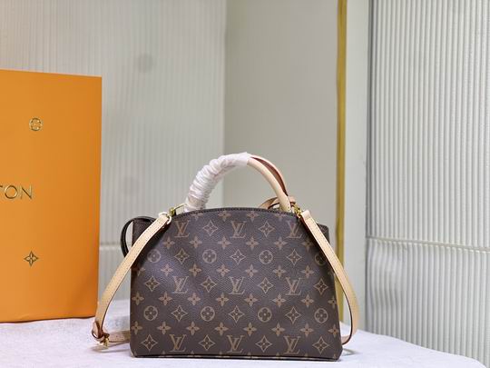 LV BAG Grand Palais M45900 29x18x12.5cm