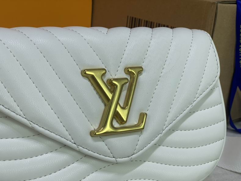 LV BAG Pochette Metis M53936 