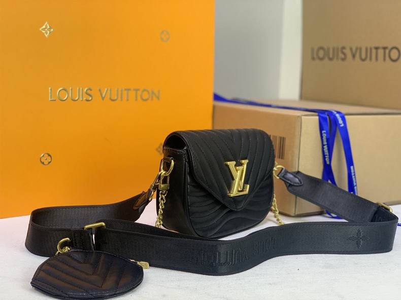 LV BAG Pochette Metis M53936 