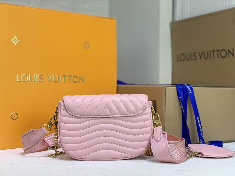 LV BAG Pochette Metis M53936 