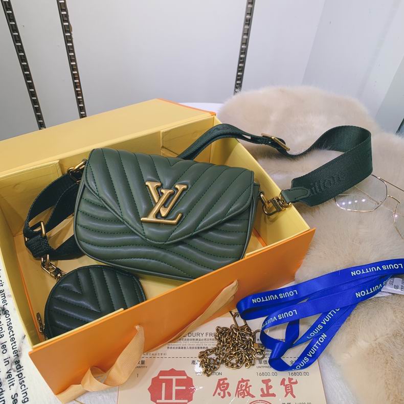 LV BAG Multi Pochette M53936 cs