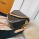 LV BAG Pochette Metis M56161 19x13x5 cm