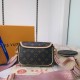 LV BAG Multi Pochette M56461 19x13x5 cm