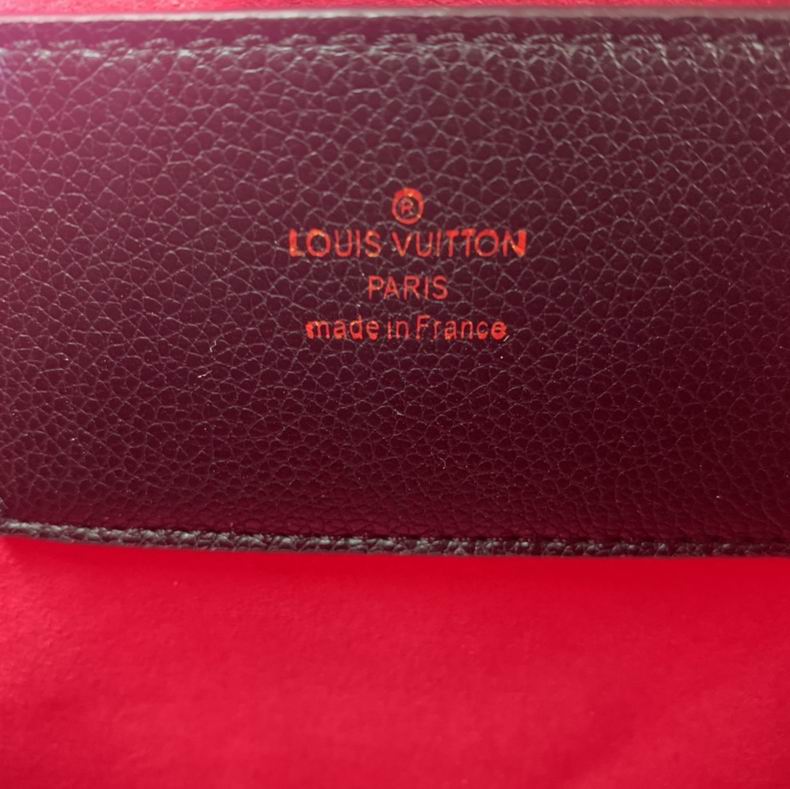 LV BAG Pochette Metis M57090 29x21x12 cm cs