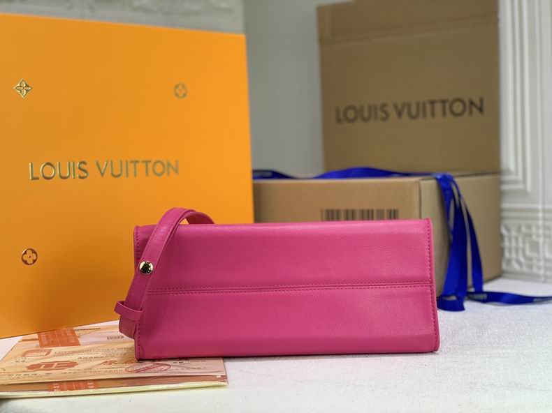 LV BAG Pochette Metis M57090 29x21x12 cm cs