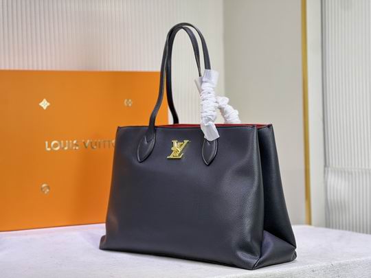 LV BAG Lockme M57345 42x28x15cm