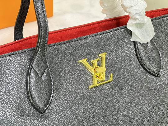 LV BAG Lockme M57345 42x28x15cm